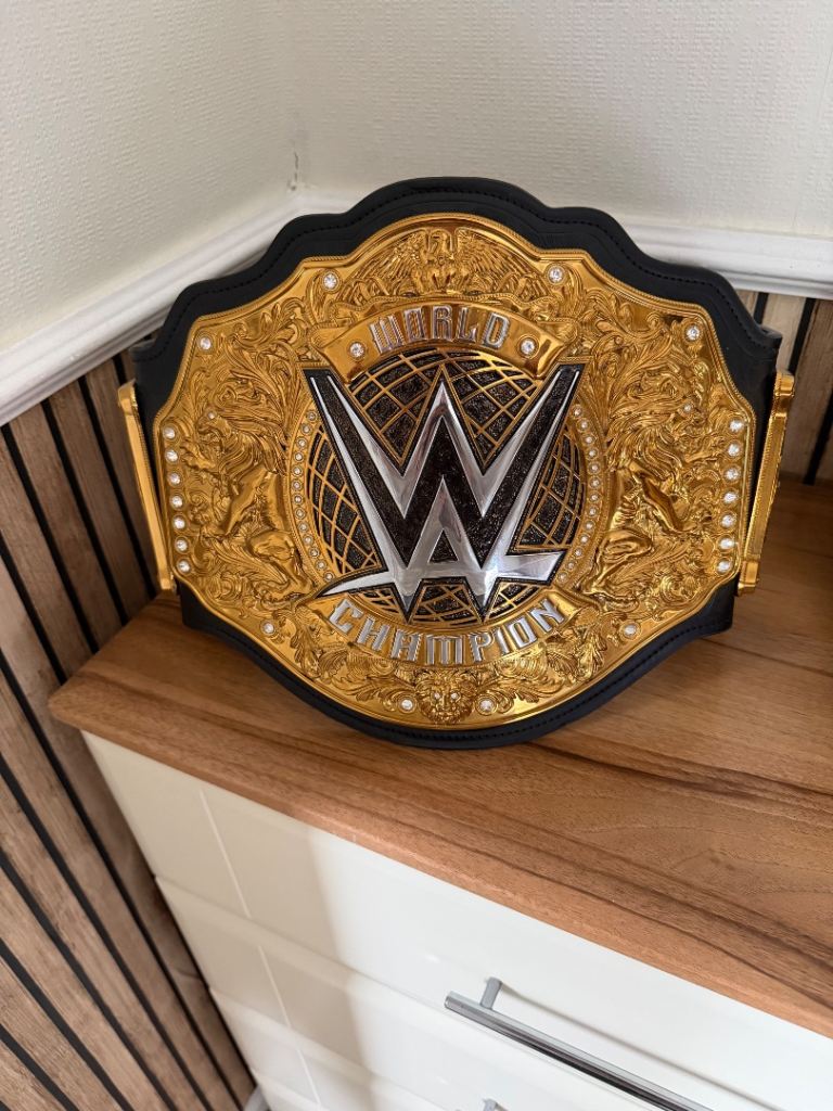 WWE World Heavyweight Championship Replica Belt - Gold & Black