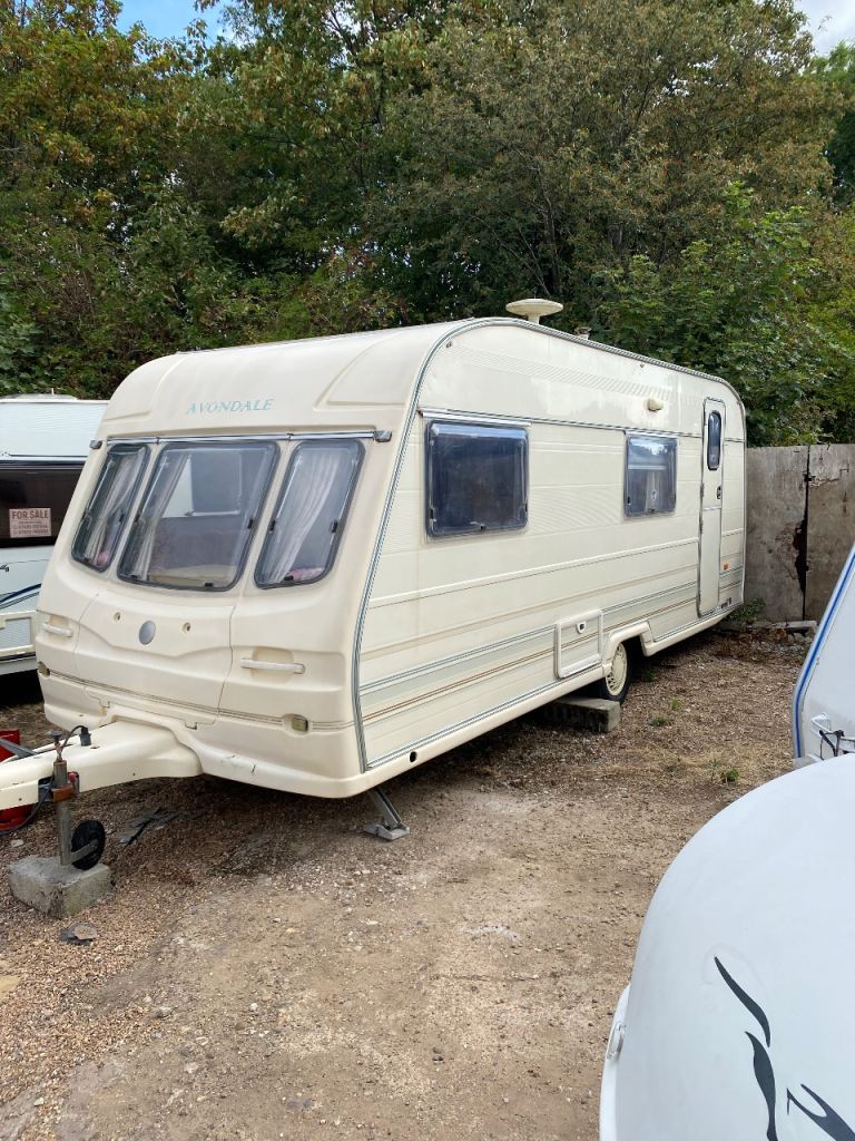 Avondale 6 berth 