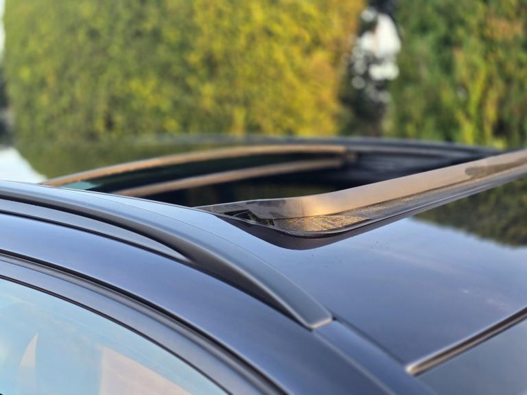 BMW 5 SERIES 523i (2.5) M SPORT TOURING - AUTOMATIC - ESTATE - 5DR - BLUE