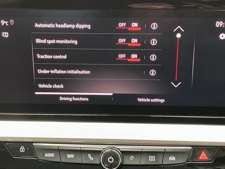 2021 Vauxhall Mokka 100kW Elite Nav Premium 50kWh 5dr Auto SUV ELECTRIC Automatic
