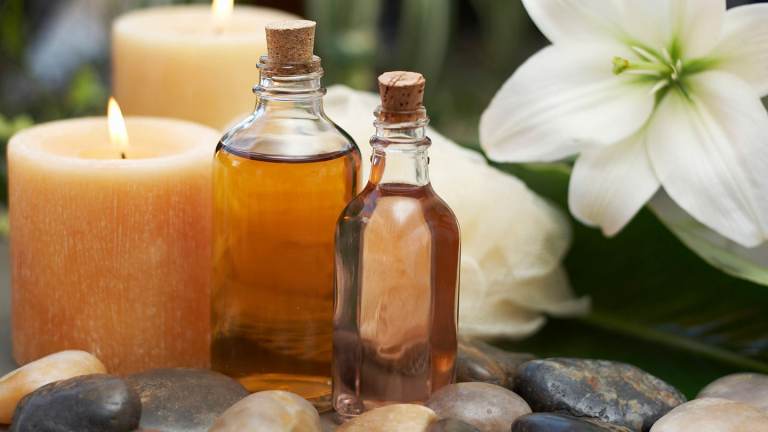 Mobile Full Body Massage | Male Therapist | Reasonable price 1.5hrs for only £60