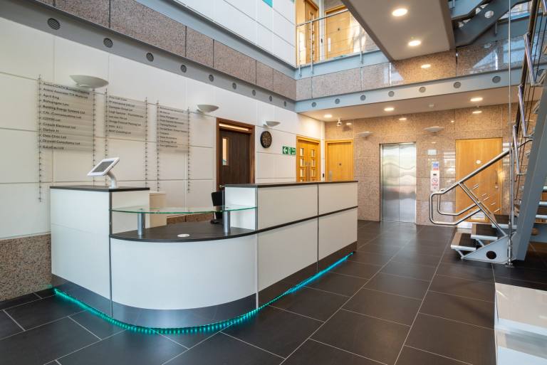 Northampton - NN4 7PA \ Business Address Solutions for Your Company