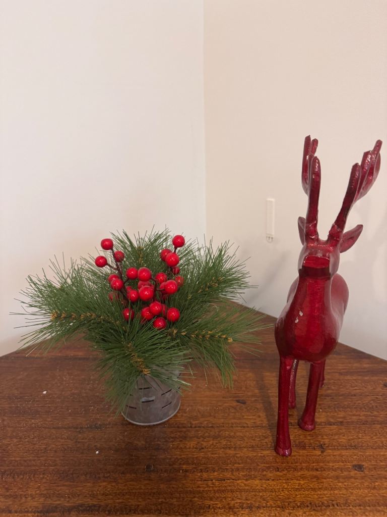 Red Christmas Reindeer Decoration and Berry Arrangement – As Good As New