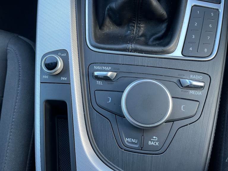 2018 (18) Audi A4 Se 1.4 Tfsi Saloon - ULEZ Compliant