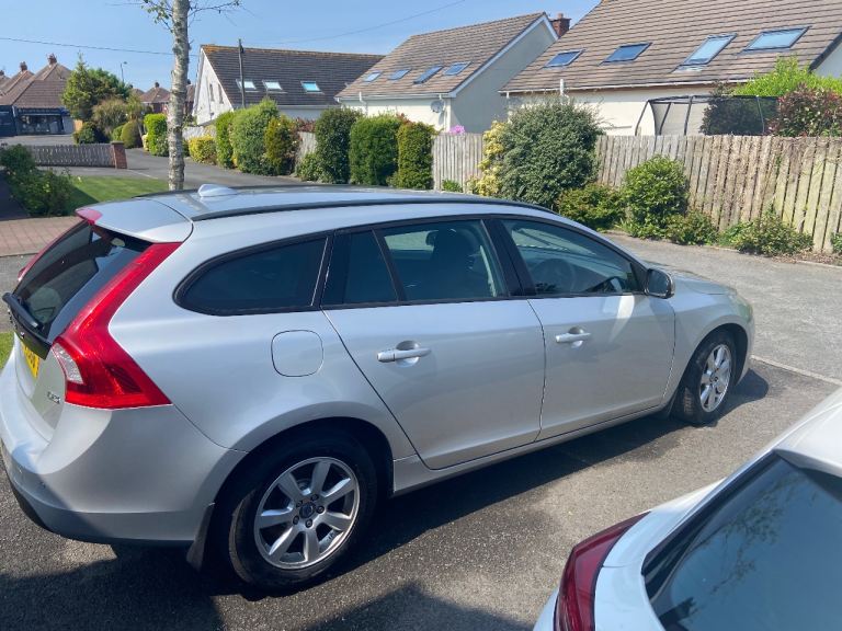 Volvo, V60, Estate, 2013, Manual, 1984 (cc), 5 doors