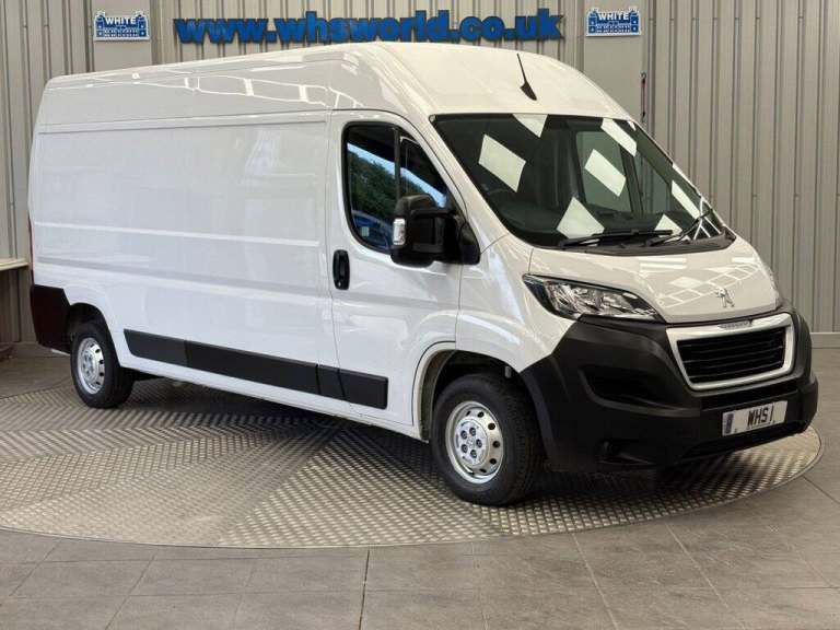 2023 Peugeot Boxer 2.2 BlueHDi H2 Professional Premium+ Van 140ps PANEL VAN DIESEL Manual