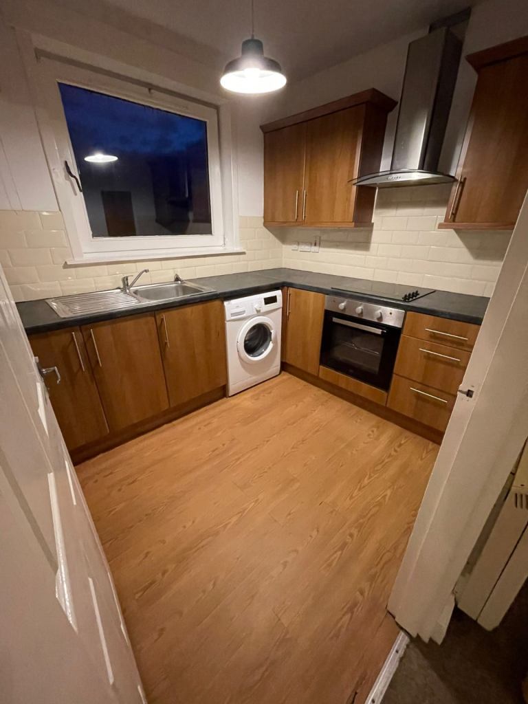 Unfurnished one bed flat to rent near Ninewells 
