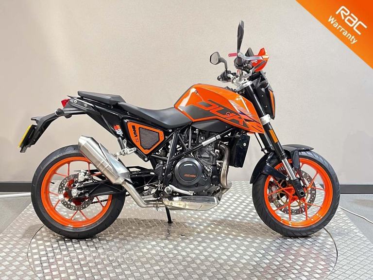 KTM 690 DUKE - 2019 - 5570 miles