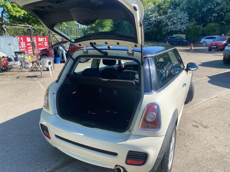 2007 MINI Hatch 1.6 Cooper 3dr Hatchback Petrol Manual