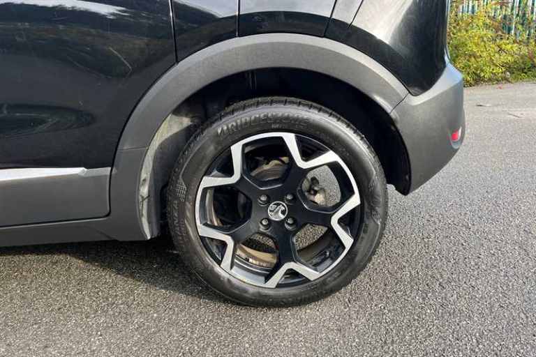 2022 Vauxhall Crossland 1.2i Turbo (130 PS) Ultimate 5 Door Petrol SUV *** 1 Owner / Full Vauxhal...