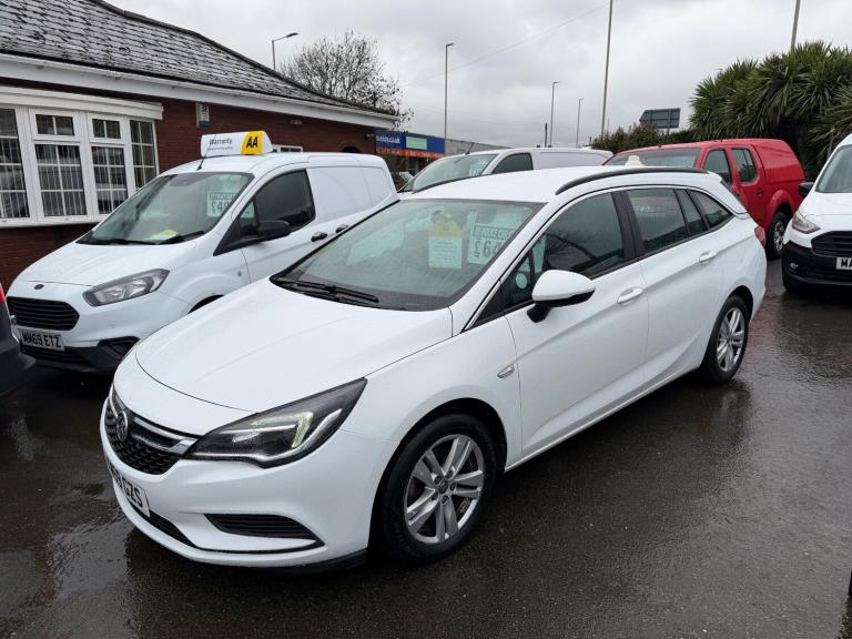 2019 69 VAUXHALL ASTRA 1.6 CDTI ECOTEC DESIGN SPORTS TOURER WHITE ESTATE POLICE