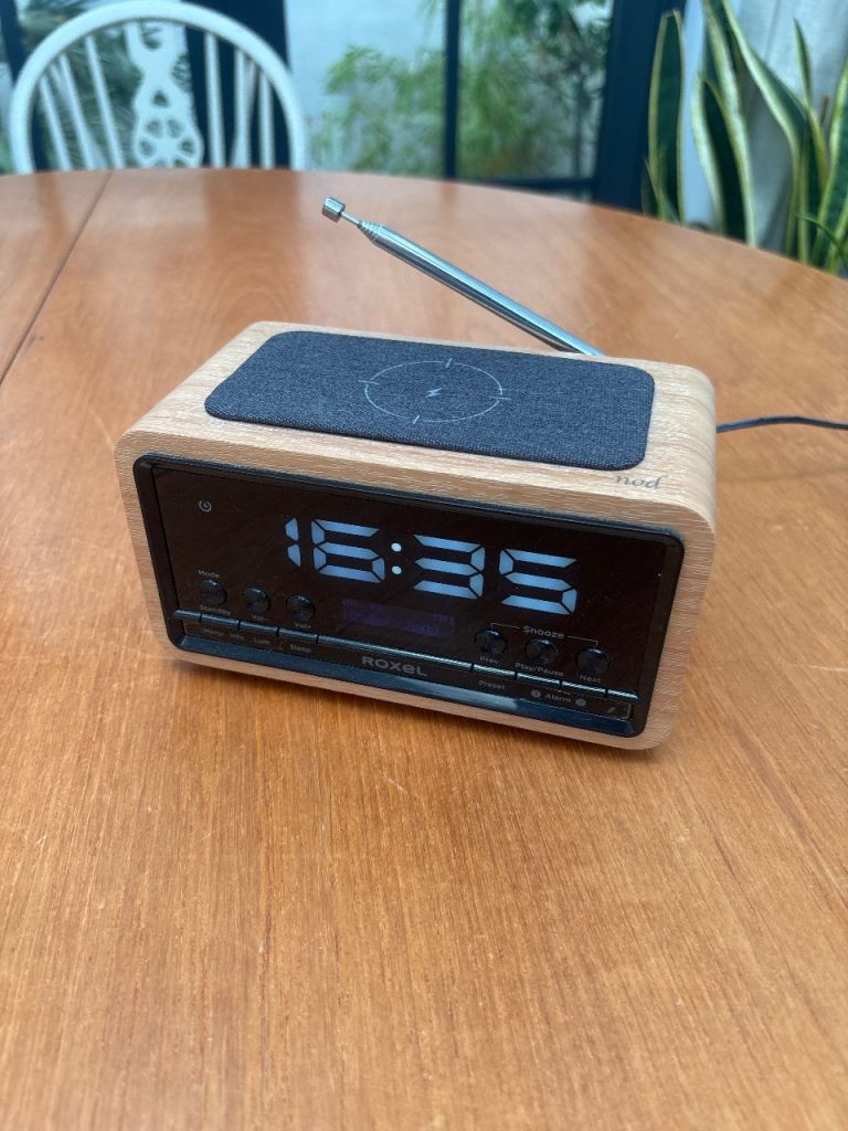 ROXOL Wooden DAB/FM Stereo Radio – as new