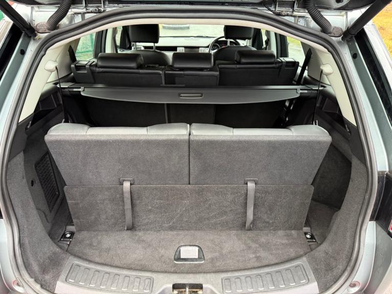 2017 Land Rover Discovery Sport 2.0 TD4 180 SE Tech 5dr Auto ESTATE Diesel Automatic