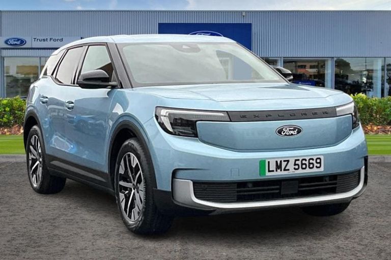 2026 Ford Explorer Style**REAR CAMERA - BLIS - ADAPTIVE CRUISE - SAT NAV - APPLE CARPLAY - LAN Es...