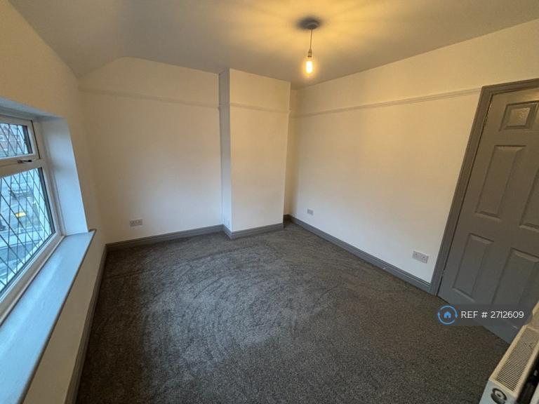 2 bedroom house in Ryden Avenue, Leyland, PR25 (2 bed) (#2712609)