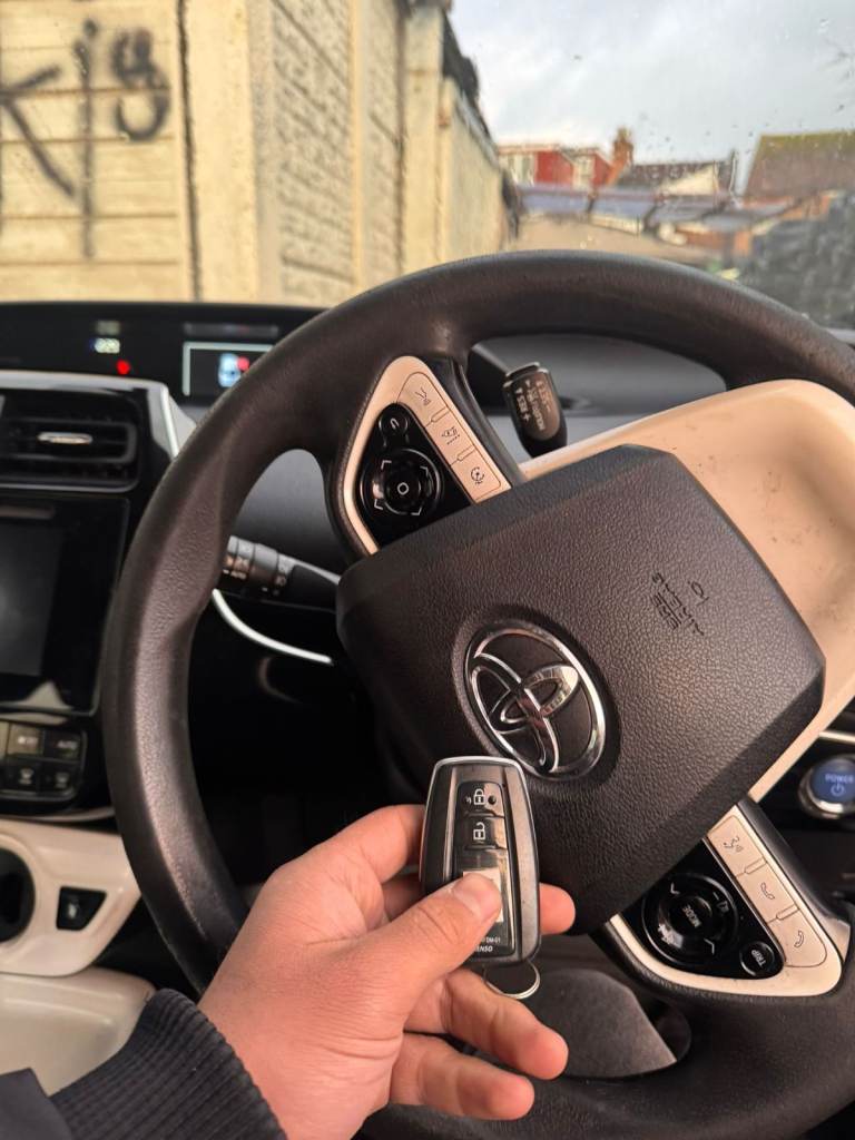 Toyota Prius All Keys Lost and Spare Key Service in London
