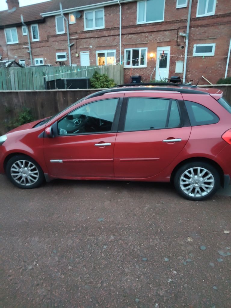 Renault, CLIO, Estate, 2010, Manual, 1149 (cc), 5 doors