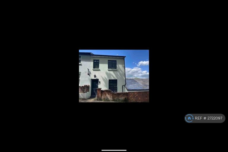 3 bedroom house in Clifton Road, Winchester, SO22 (3 bed) (#2722097)