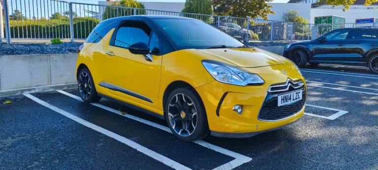 Citroen, DS3, Hatchback, 2014, Manual, 1560 (cc), 3 doors