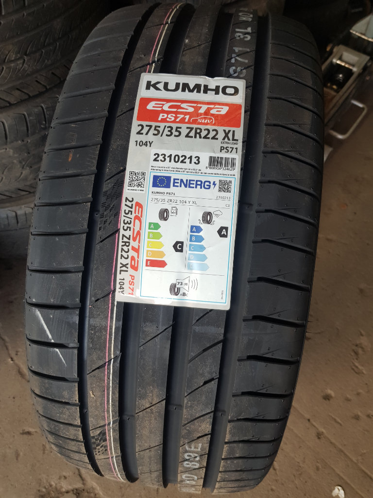 275 35 22 KUMHO Brand New tyre £120 fitted and balanced open 7 days a week