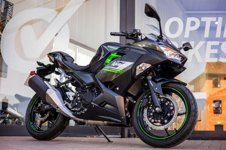 Kawasaki Ninja 400 DELIVERY MILES ! PRE ! STUNNING