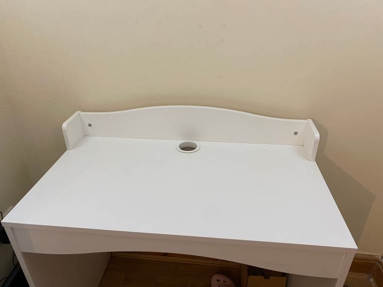 White Desk