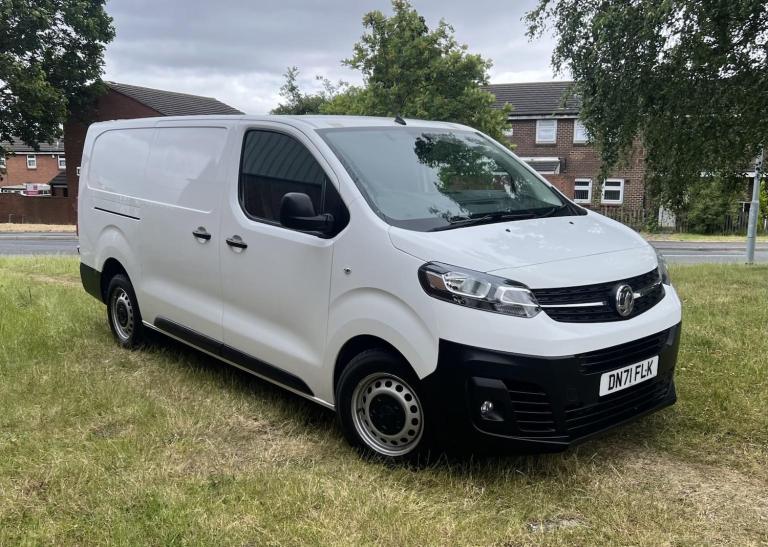 VAUXHALL VIVARO 1.5 Turbo D 2900 Dynamic 2021