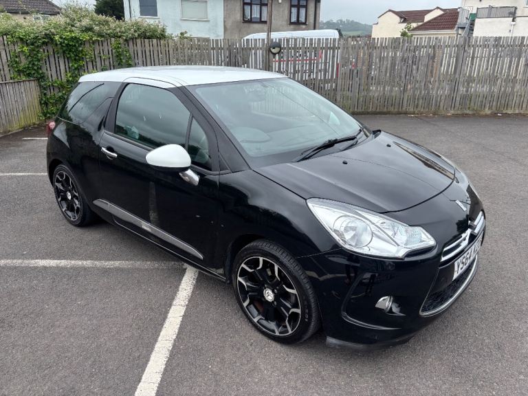 Citroen, DS3, Hatchback, 2015, Manual, 1560 (cc), 3 doors