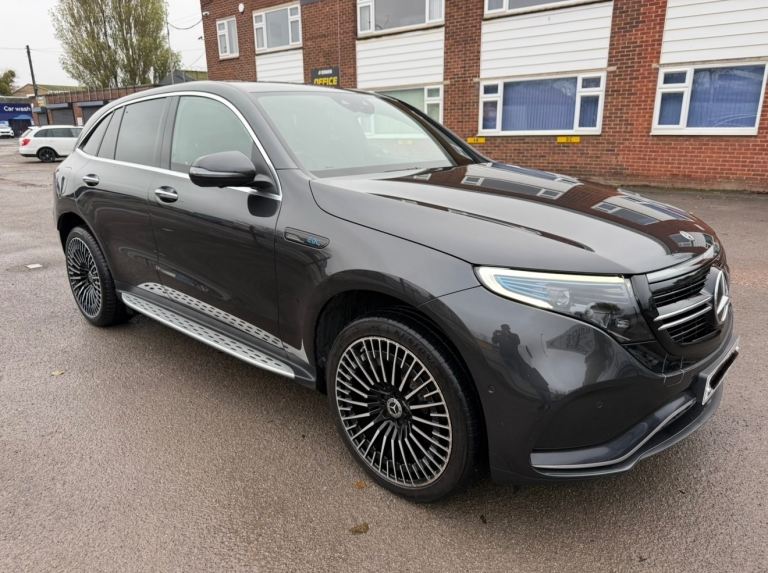 Mercedes-Benz EQC 400 AMG Line Premium – Grey