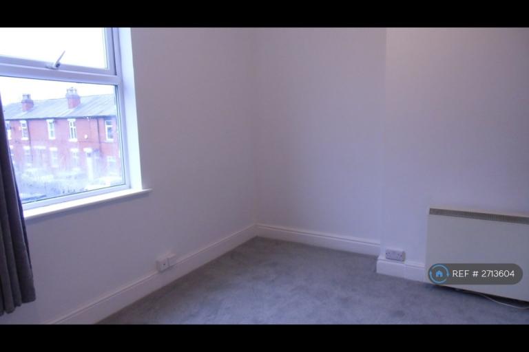 1 bedroom flat in Didsbury, Manchester, M20 (1 bed) (#2713604)