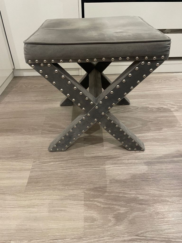 image for Grey dressing table chair 