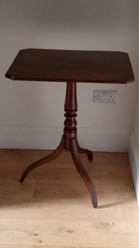 Antique Georgian Tilt-Top Table 