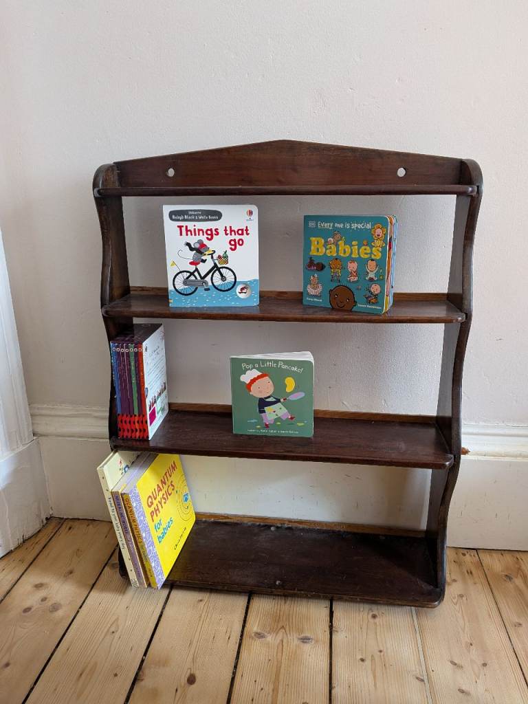 Wooden bookshelf - small