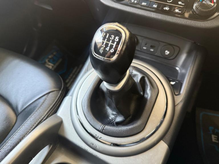 2015 Kia Sportage 2.0 CRDi KX-3 AWD Euro 5 5dr ESTATE Diesel Manual