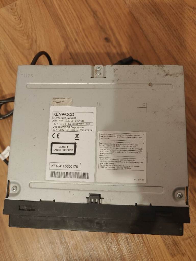 Kenwood Car stereo with GPS for parts