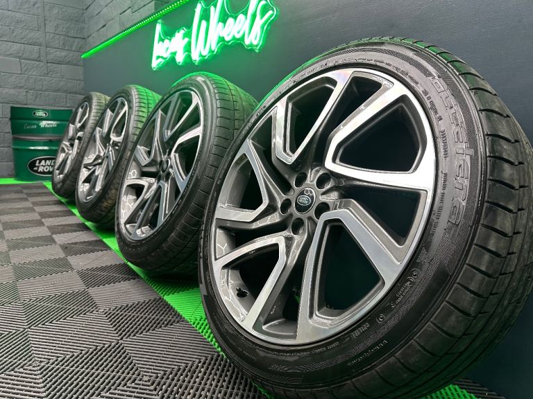 Land Rover Discovery 5 22 inch Diamond Turned alloy wheels - style 5025 & 6/7mm+ tyres!