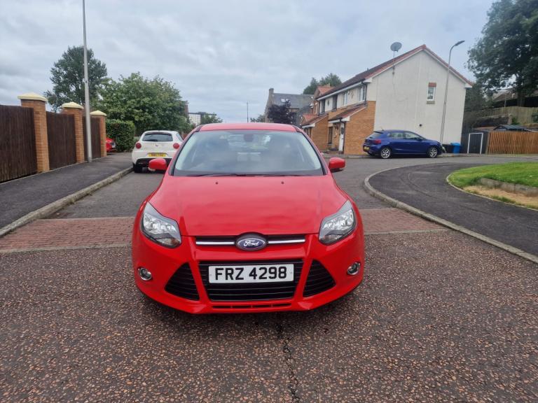 Ford, FOCUS, Hatchback, 2013, Automatic 1596 (cc), 5 doors