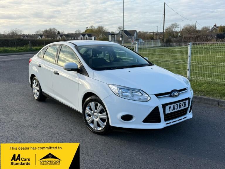 2022 Ford Focus 1.6 STYLE Saloon LEFT HAND DRIVE AUTO FIND ANOTHER  Saloon PETROL Automatic