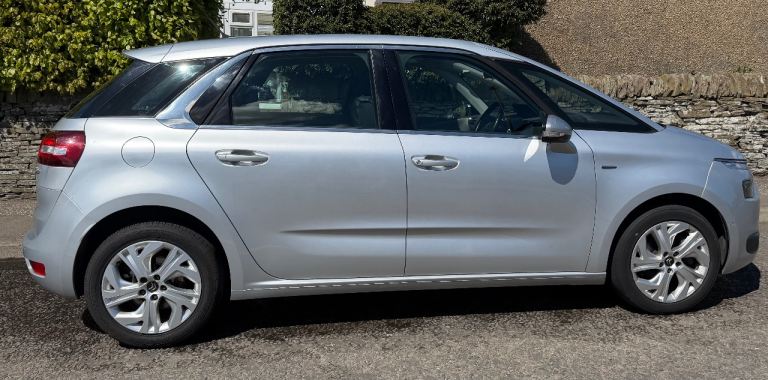Citroen, C4 PICASSO, MPV, 2015, Manual, 1560 (cc), 5 doors