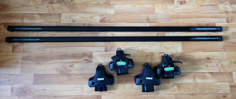Car roof bars