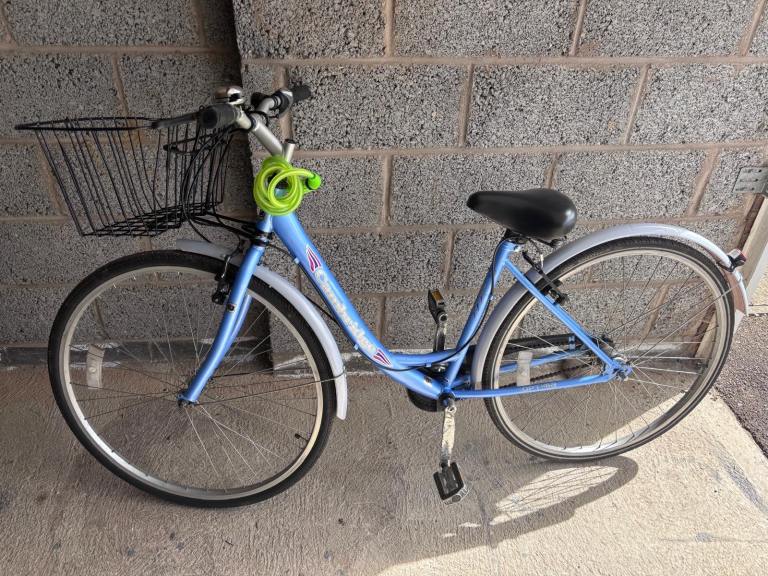 Ladies city bicycle 