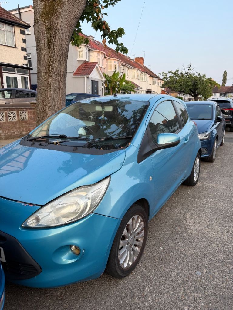 Ford, KA, Hatchback, 2010, Manual, 1242 (cc), 3 doors