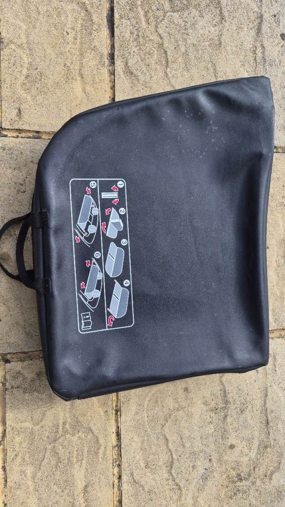 Audi A4 Cabriolet wind deflector