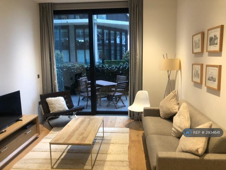 3 bedroom flat in Riverlight Quay, London, SW11 (3 bed) (#2934641)