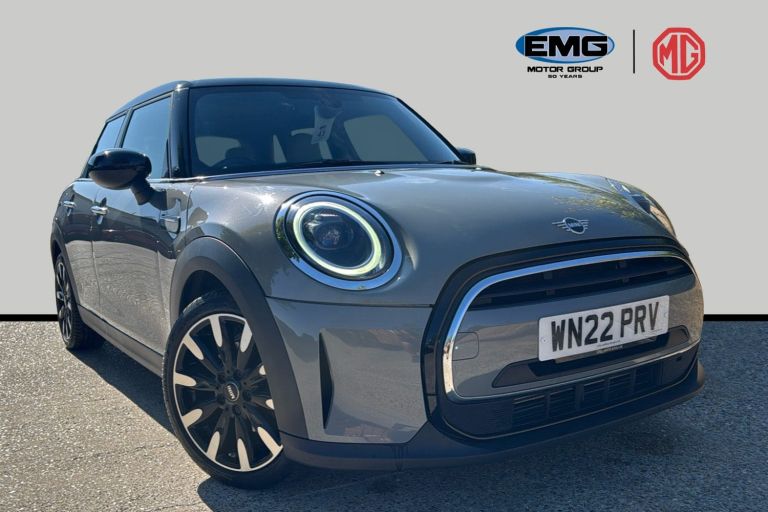 MINI 5 Door Hatch 1.5 Cooper Exclusive Hatchback 5dr Petrol Steptronic Euro 6
