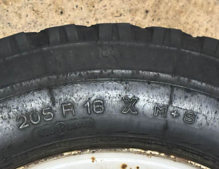 LAND ROVER SPARE WHEEL