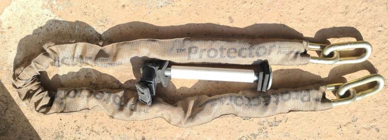 Pragmasis Protector 19mm chain and lock for motorbikes and Caravans.
