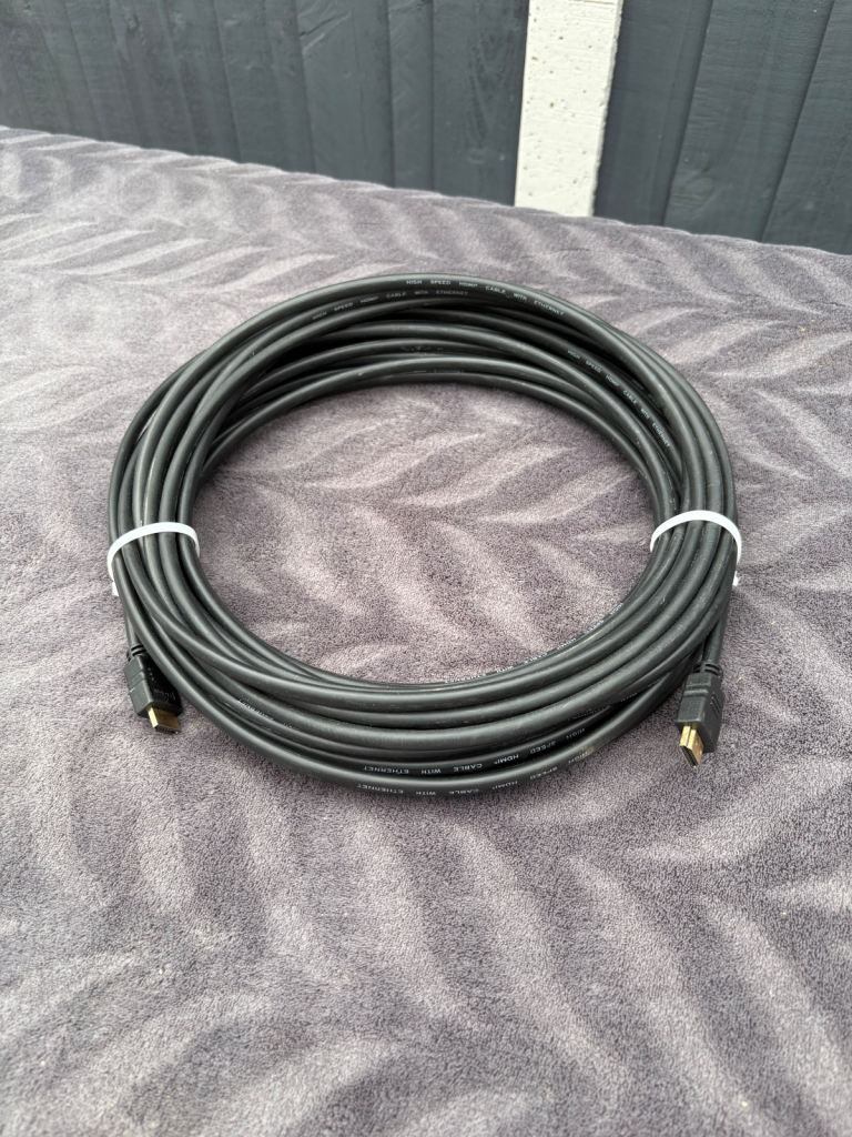 HDMI cable (long) 