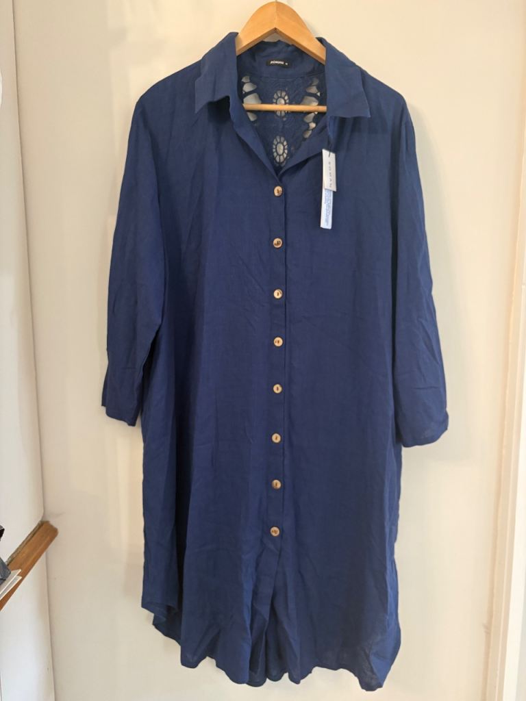 New Roman dress - size 18
