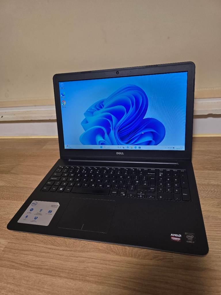 Dell inspirion laptop i7 8gb ram 512gb ssd 